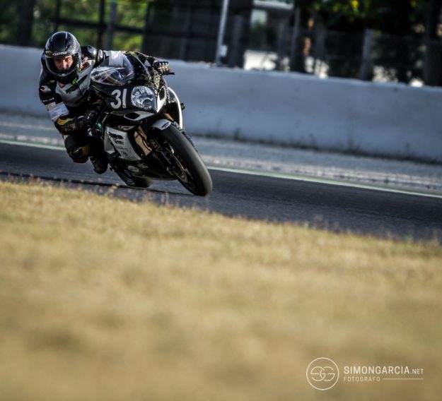 Fotografia deportiva 24h-Montmelo-motociclismo-36-SG1646_8886