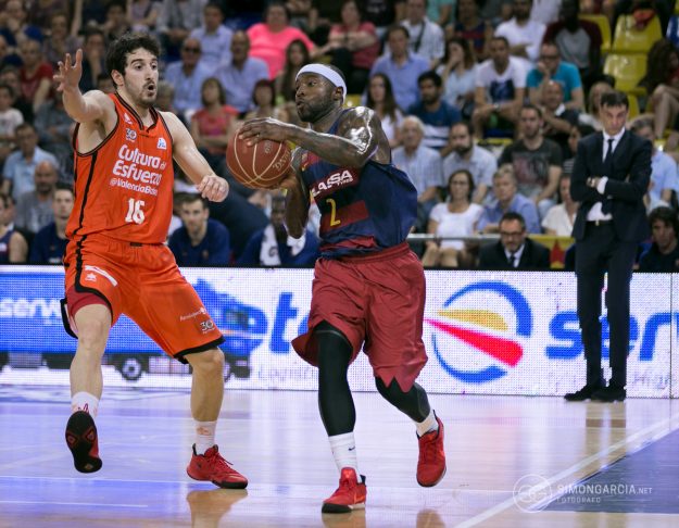 Fotografia deportiva FCBarcelona-Lassa-Valencia-Basket-38-SG1730_3866