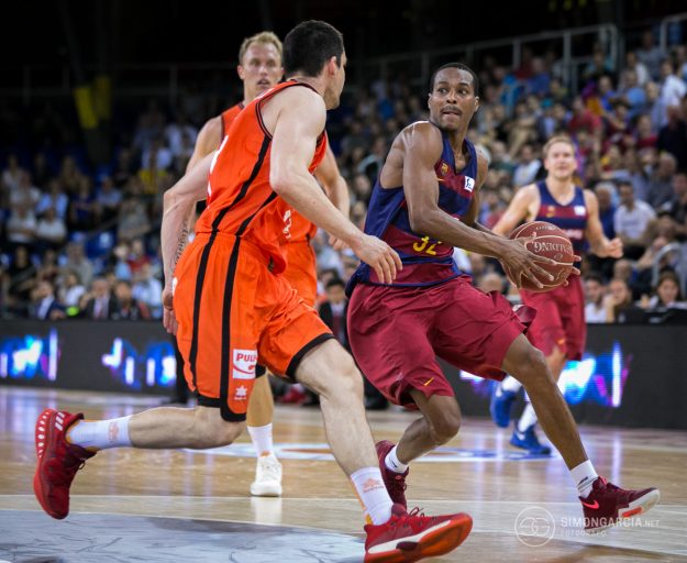 Fotografia deportiva FCBarcelona-Lassa-Valencia-Basket-49-SG1730_4001