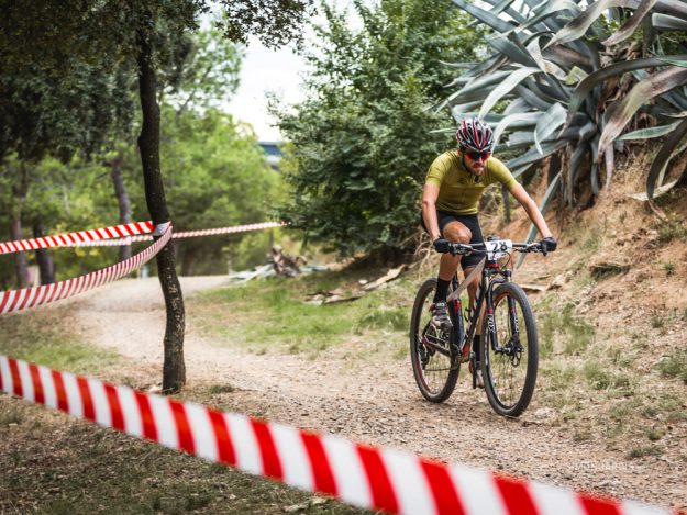 Fotografo deportivo Barcelona 0102-3HRBTT-5570